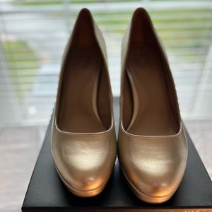 Naturalizer Berlin Platform Pump